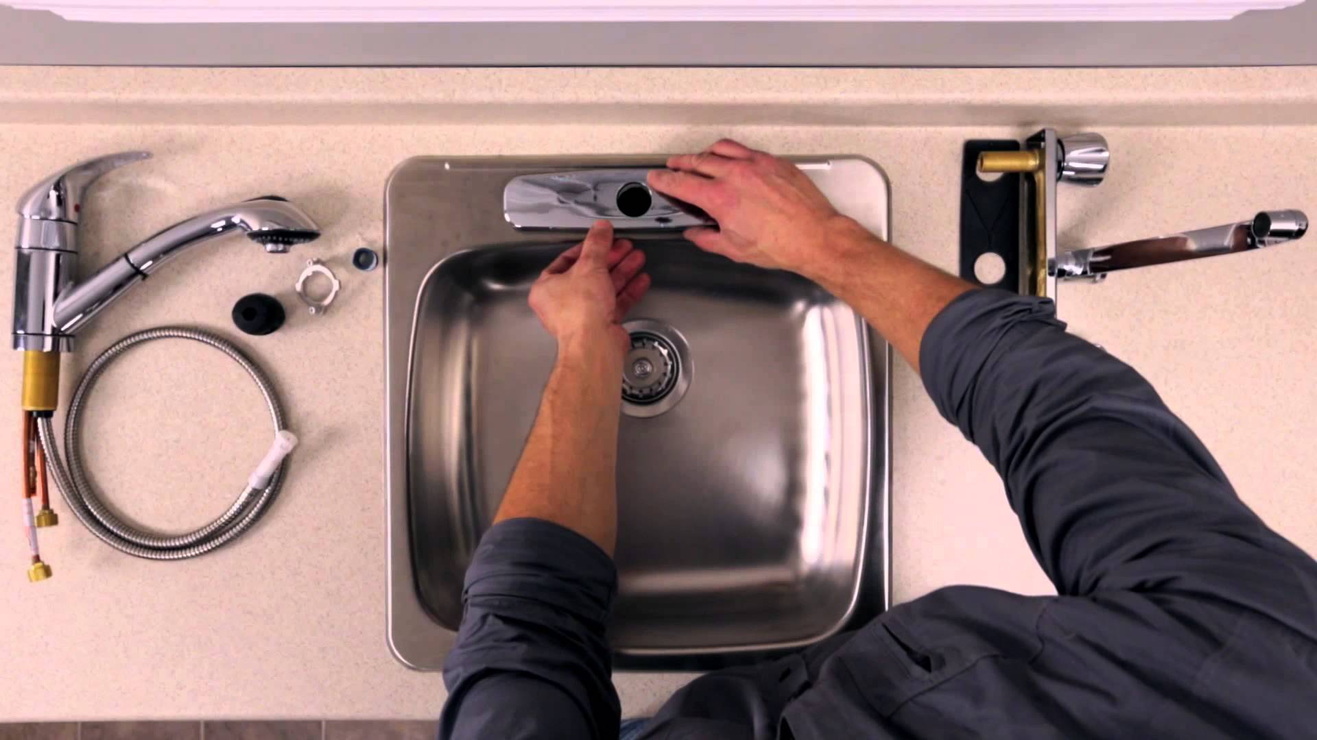 Comment installer un vidage automatique sur un évier 1 bac dans une cuisine  ?