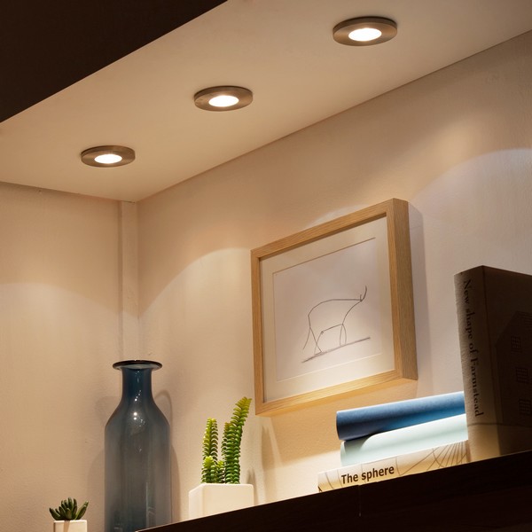 Comment installer des spots LED encastrables au plafond ?